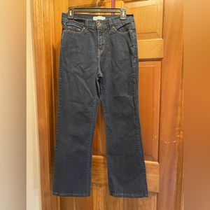 $10🌲Countdown to Black Friday Ladies Levi’s Perfectly Slimming Boot Cut 512 Jean